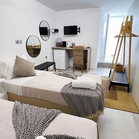White Pearl Mykonos And Hotel